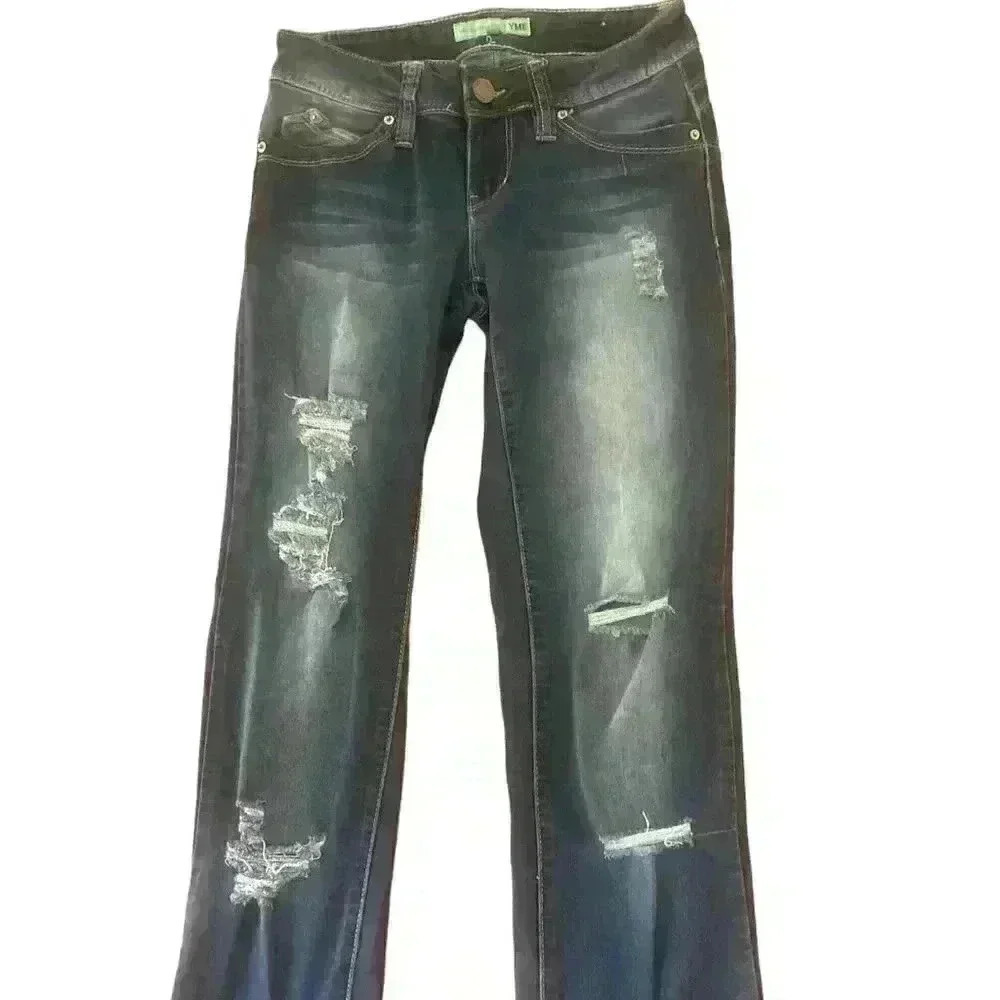 YMI  Jeans Juniors Size 3   straight leg distressed dark wash Exc Con